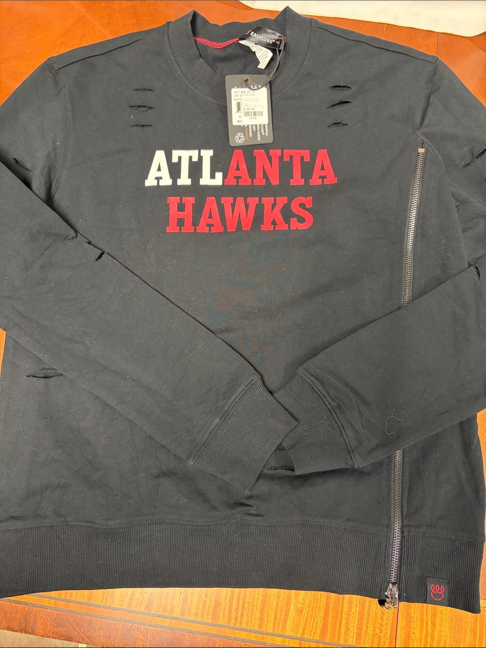Kadyluxe Atlanta Hawks Black and Red Crewneck Sweatshirt